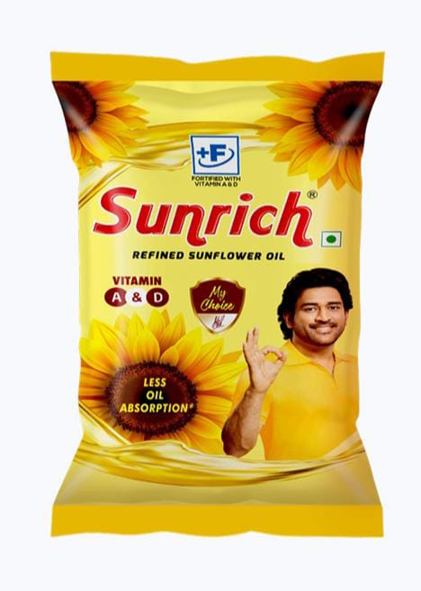 Refined Sunflower Oil Sunrich Pouch, 1 Ltr
